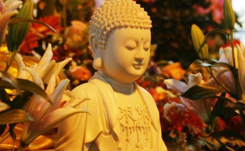 鮮花供佛不墮惡趣