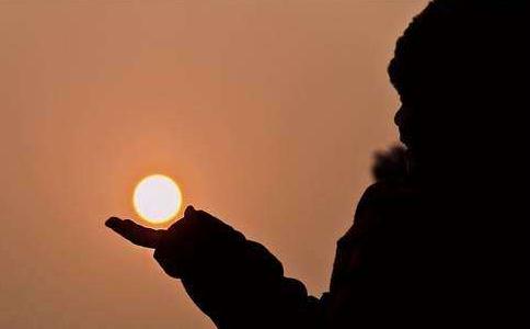 һ(g)ůڵˣп(yng)